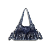 Borsa a spalla in denim blu con tasche multiple e tracolla regolabile, stile casual, perfetta per uso quotidiano e moda femminile.