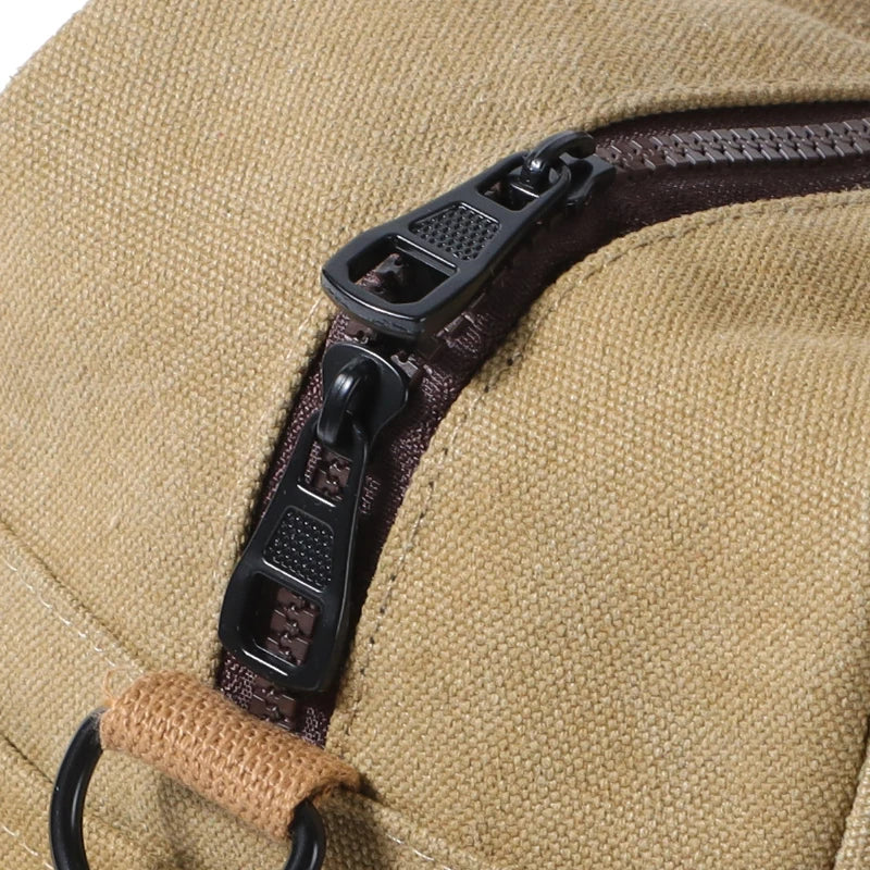 Zaino in tela beige con cerniera nera robusta e anello in tessuto. Design resistente, ideale per viaggi e uso quotidiano. Accessorio moda unisex.