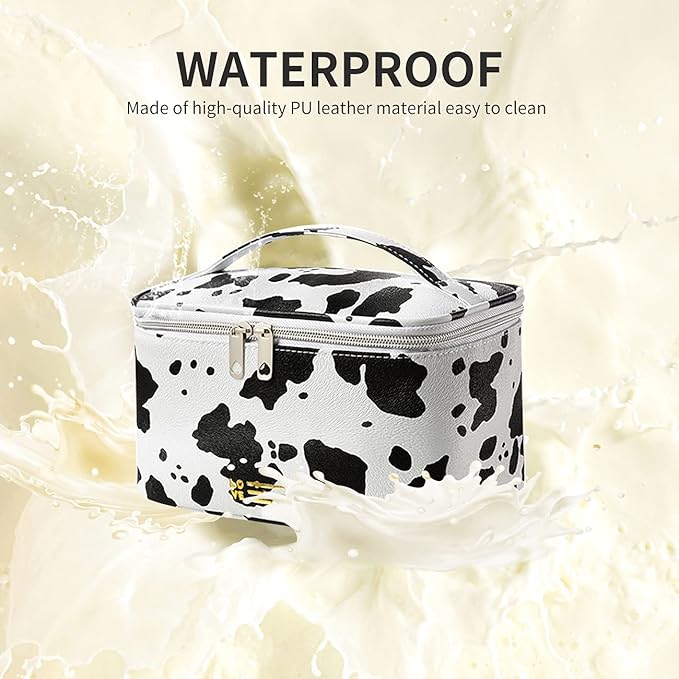 Borsa cosmetica impermeabile in pelle PU bianca con motivo mucca, chiusura a zip, manico superiore, facile da pulire, ideale per viaggi e organizzazione.