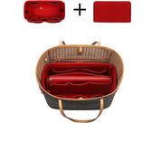 Borsa tote nera con organizer interno rosso, tasche multiple, più portafoglio rosso abbinato. Accessori moda donna, eleganti e funzionali.