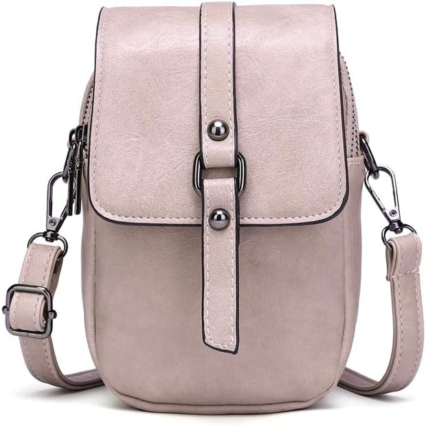 Borsa a tracolla in pelle beige da donna, design compatto con chiusura a fibbia, ideale per uso quotidiano e viaggi. Accessorio moda elegante.