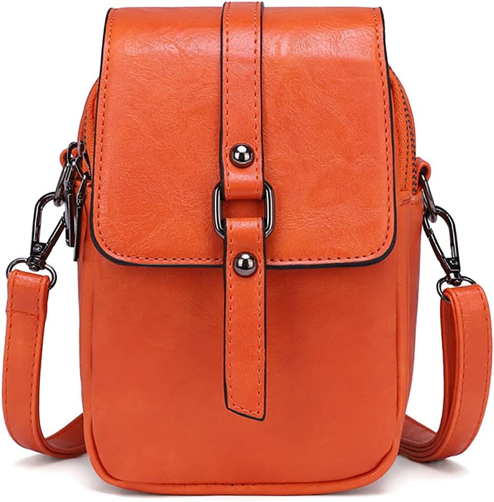 Borsa a tracolla in pelle arancione, design compatto con chiusura a fibbia, ideale per donna, moda autunno, accessorio elegante e pratico.