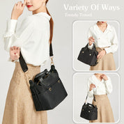 Donna con borsa a tracolla nera elegante, versatile per viaggi e uso quotidiano. Design moderno, tasche multiple, perfetta per moda e praticità.