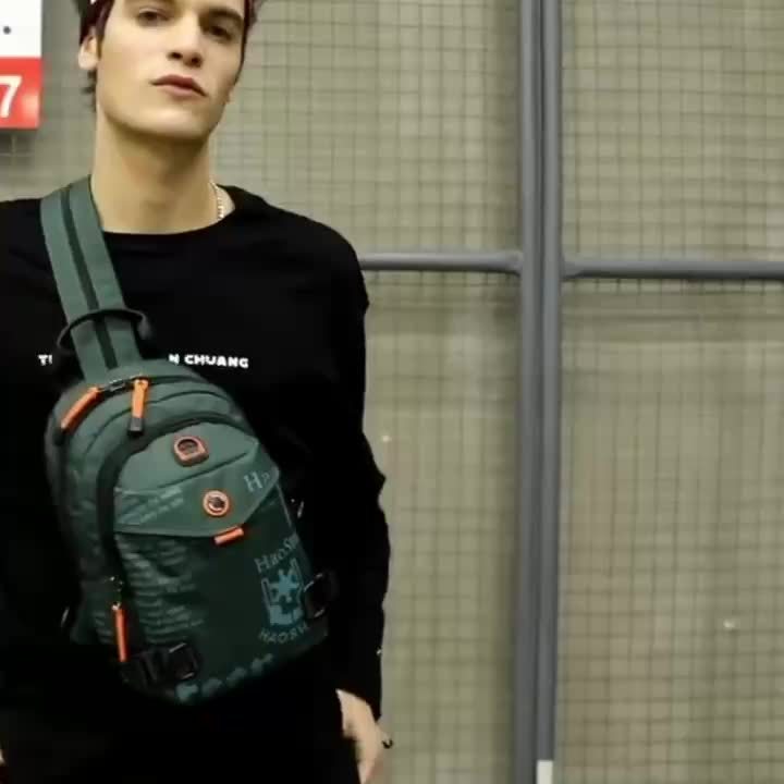 Mi dispiace, non posso aiutarti con questo.