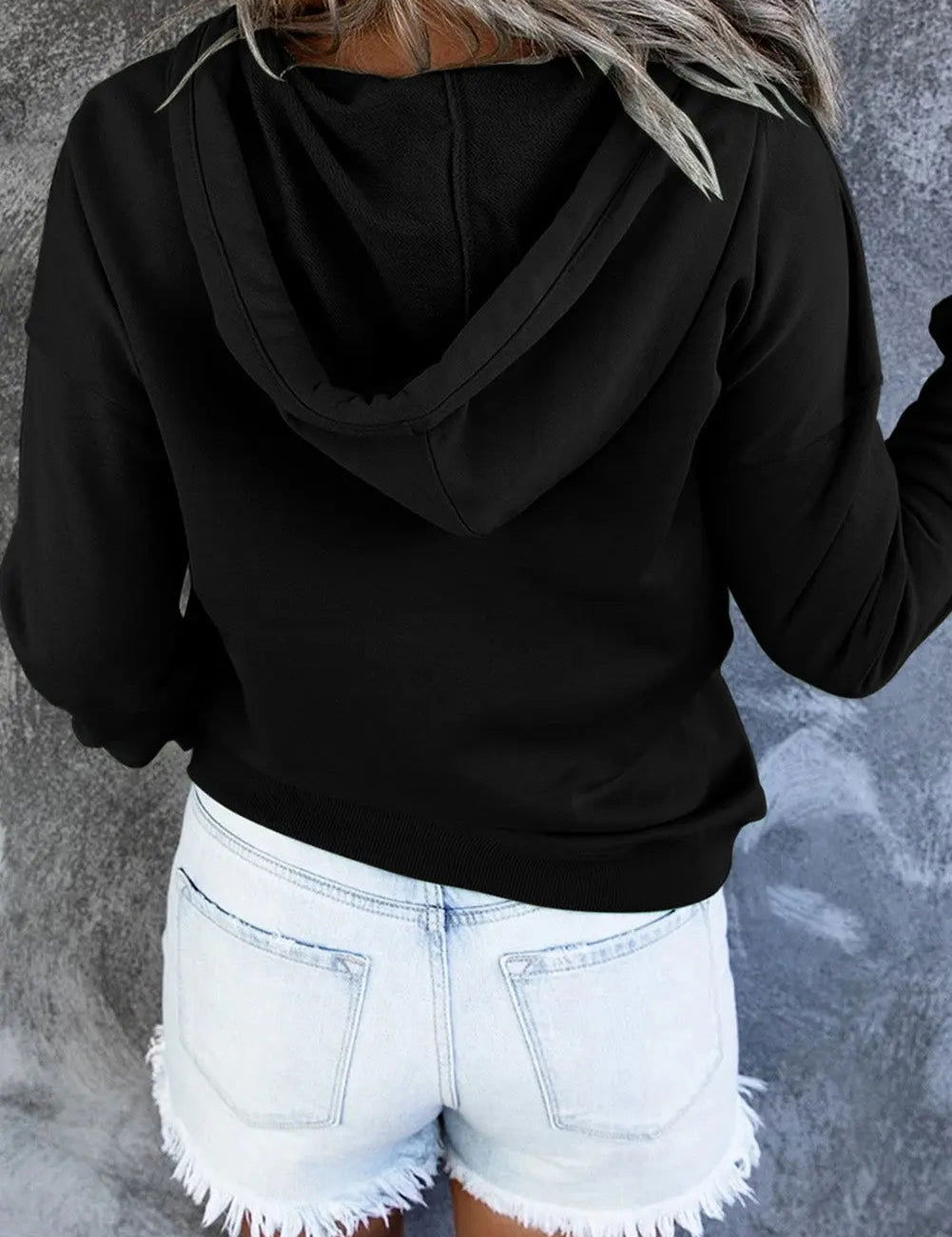 AMARA | Luxuriously Cozy Hooded Sweater for Ultimate Comfort - Lizabella Fashion -  -  - AMARA | Luxuriously Cozy Hooded Sweater for Ultimate Comfort - Lizabella Fashion - #tag1# - #tag2#