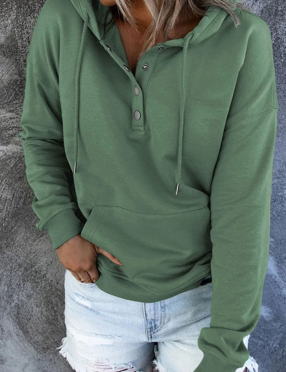 AMARA | Luxuriously Cozy Hooded Sweater for Ultimate Comfort - Lizabella Fashion -  -  - AMARA | Luxuriously Cozy Hooded Sweater for Ultimate Comfort - Lizabella Fashion - #tag1# - #tag2#