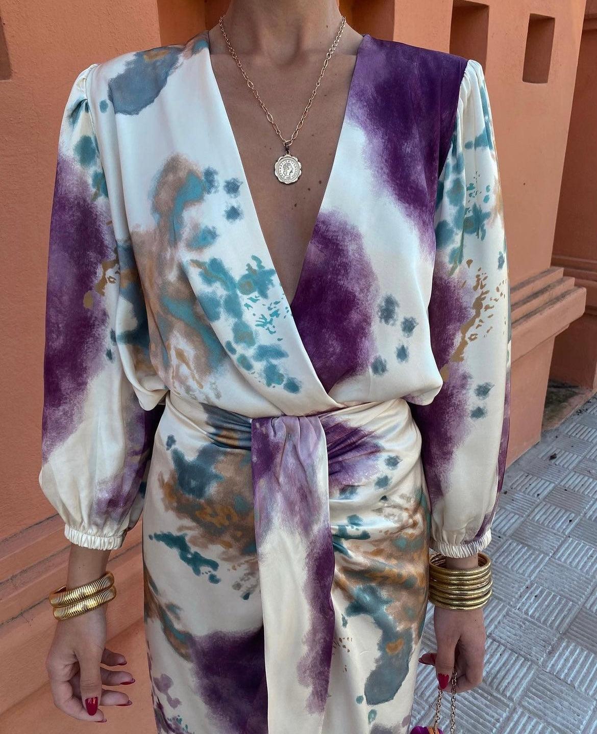 Abito Elegante con Scollo a V e Taglio Aderente per Occasioni Speciali 1