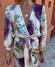 Abito Elegante con Scollo a V e Taglio Aderente per Occasioni Speciali 1