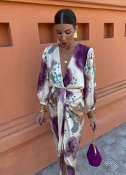 Abito Elegante con Scollo a V e Taglio Aderente per Occasioni Speciali 3