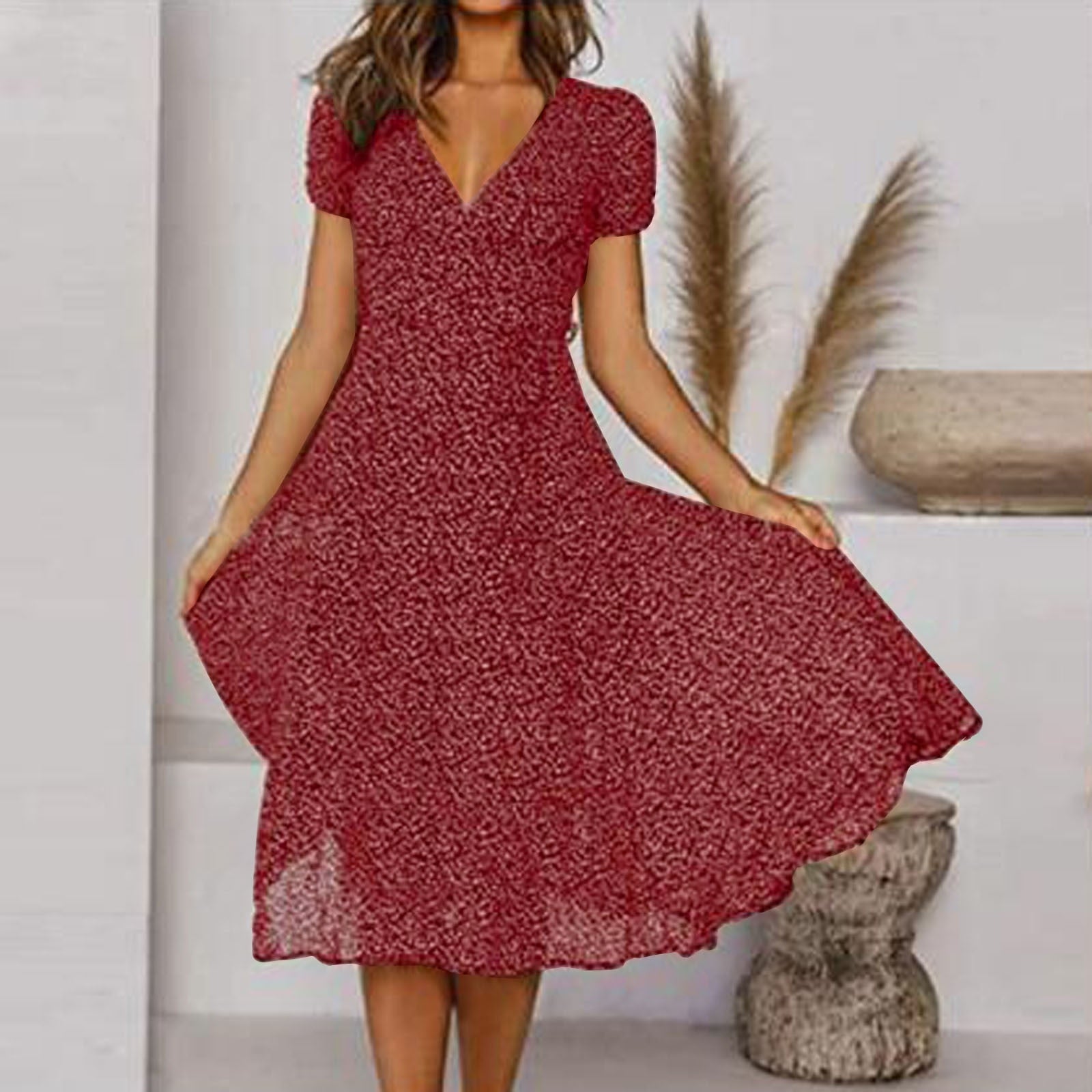 Abito a Linea con Scollo a V e Gonna Fluida per Donne - Elegante e Versatile 1