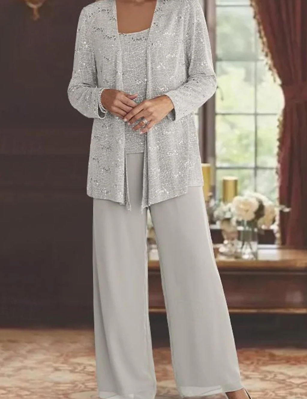 Abito da Donna Elegante in Pizzo e Paillettes con Pantaloni a Gamba Larga 1