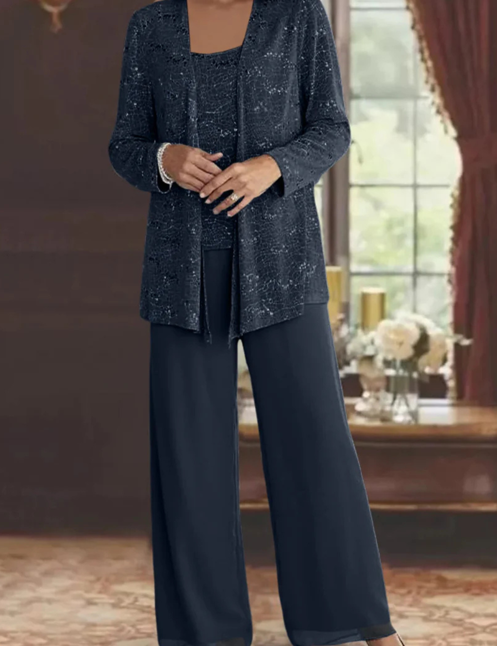 Abito da Donna Elegante in Pizzo e Paillettes con Pantaloni a Gamba Larga 7