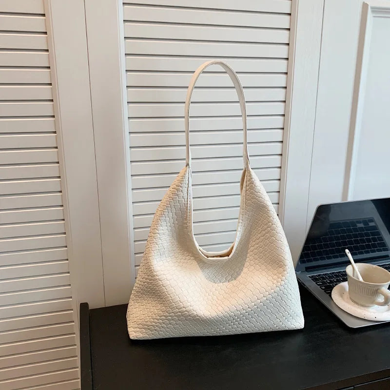 Borsa elegante da donna in pelle resistente e alla moda 9
