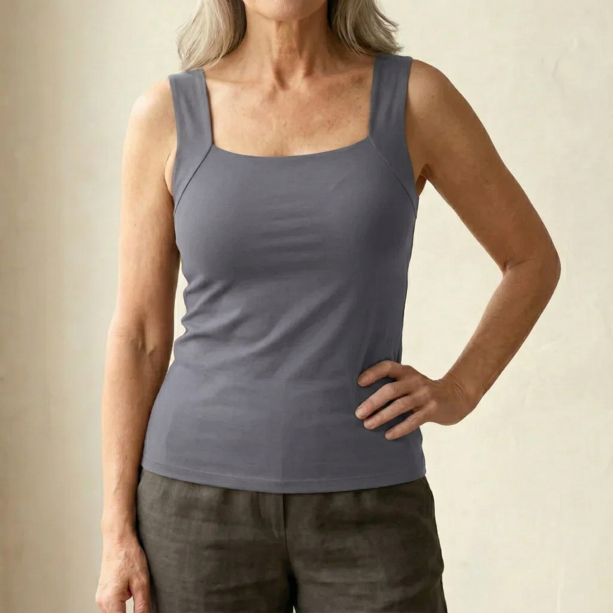 Canotta Estiva Donna con Reggiseno Integrato e Sostegno Arch Supporting 10