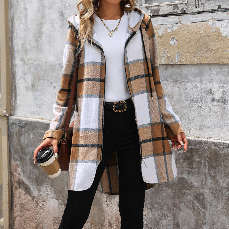 Cappotto Donna Lungo Oversize a Quadri Isolante con Cappuccio in Tessuto Spesso 3