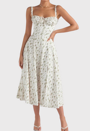 Abito estivo donna bianco floreale, lunghezza midi, spalline larghe, scollo a cuore, elegante e casual, perfetto per occasioni estive.