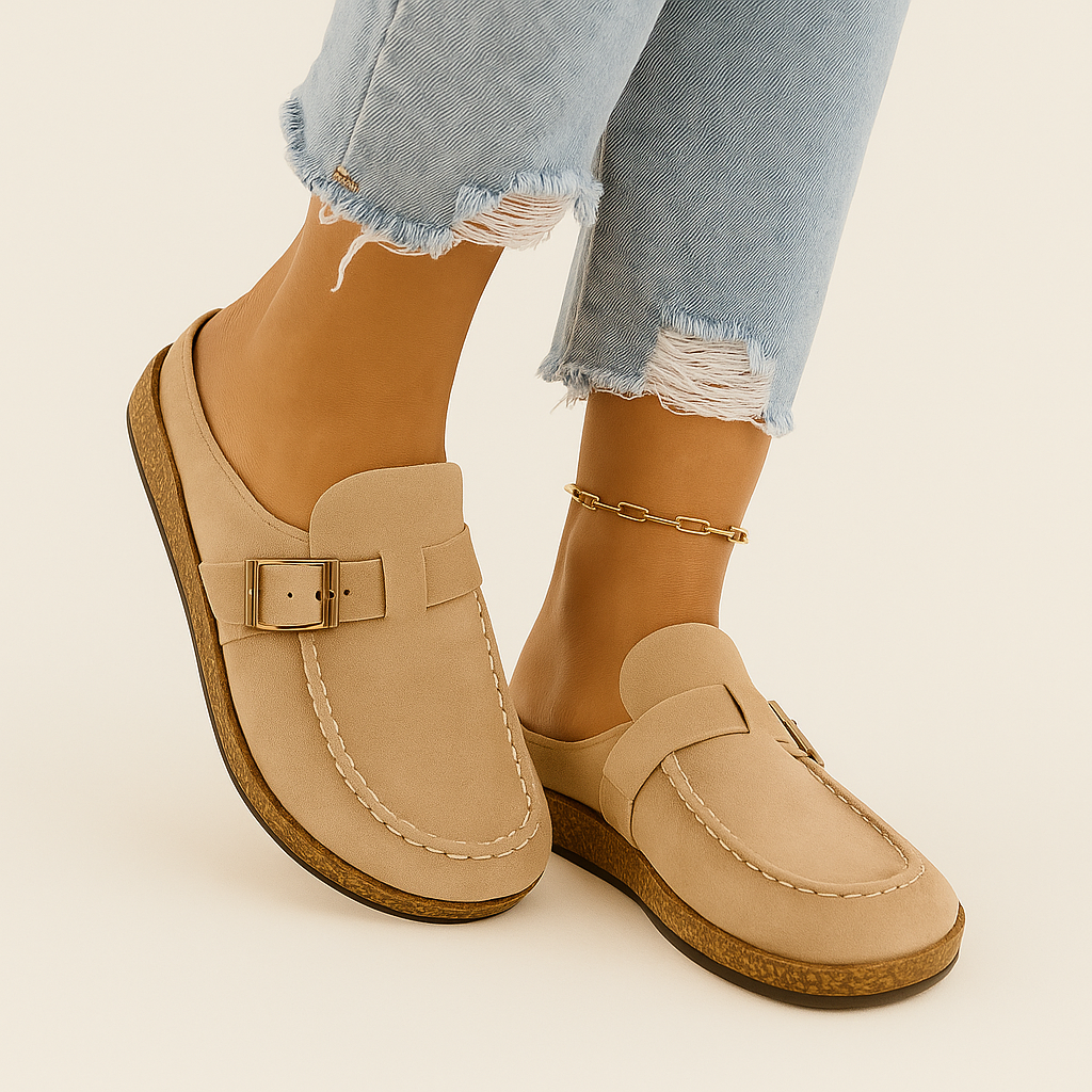 Comode mules in pelle scamosciata da donna con dettaglio fibbia 0