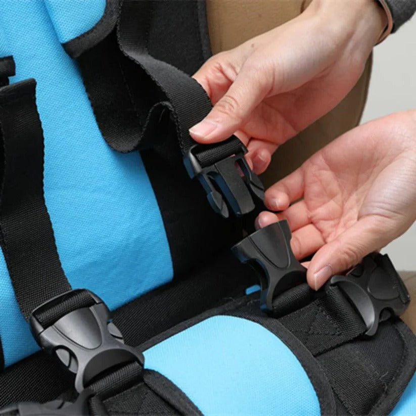 Compact Child Travel Seat 8