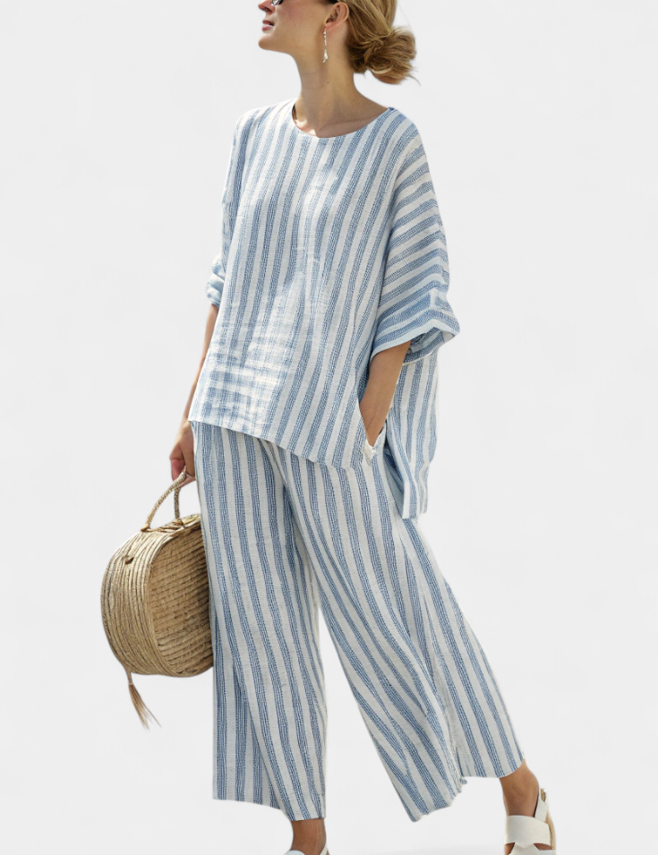 Completo Estivo Elegante in Lino con Top a Righe e Pantaloni Rilassati 0