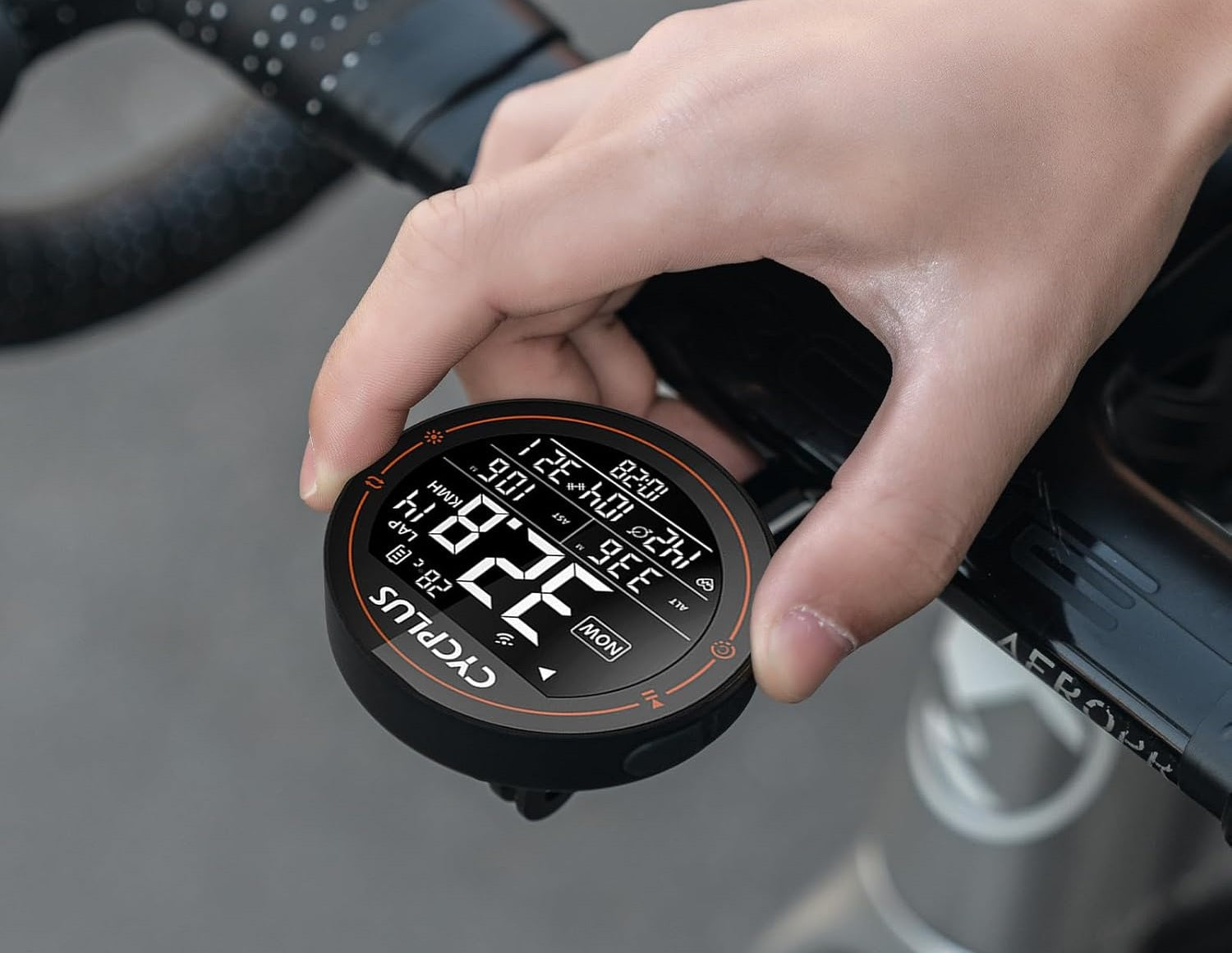 Computer da bici GPS M2: tachimetro da bicicletta wireless impermeabile con ANT+ e Bluetooth per il monitoraggio delle prestazioni e la navigazione in tempo reale 6