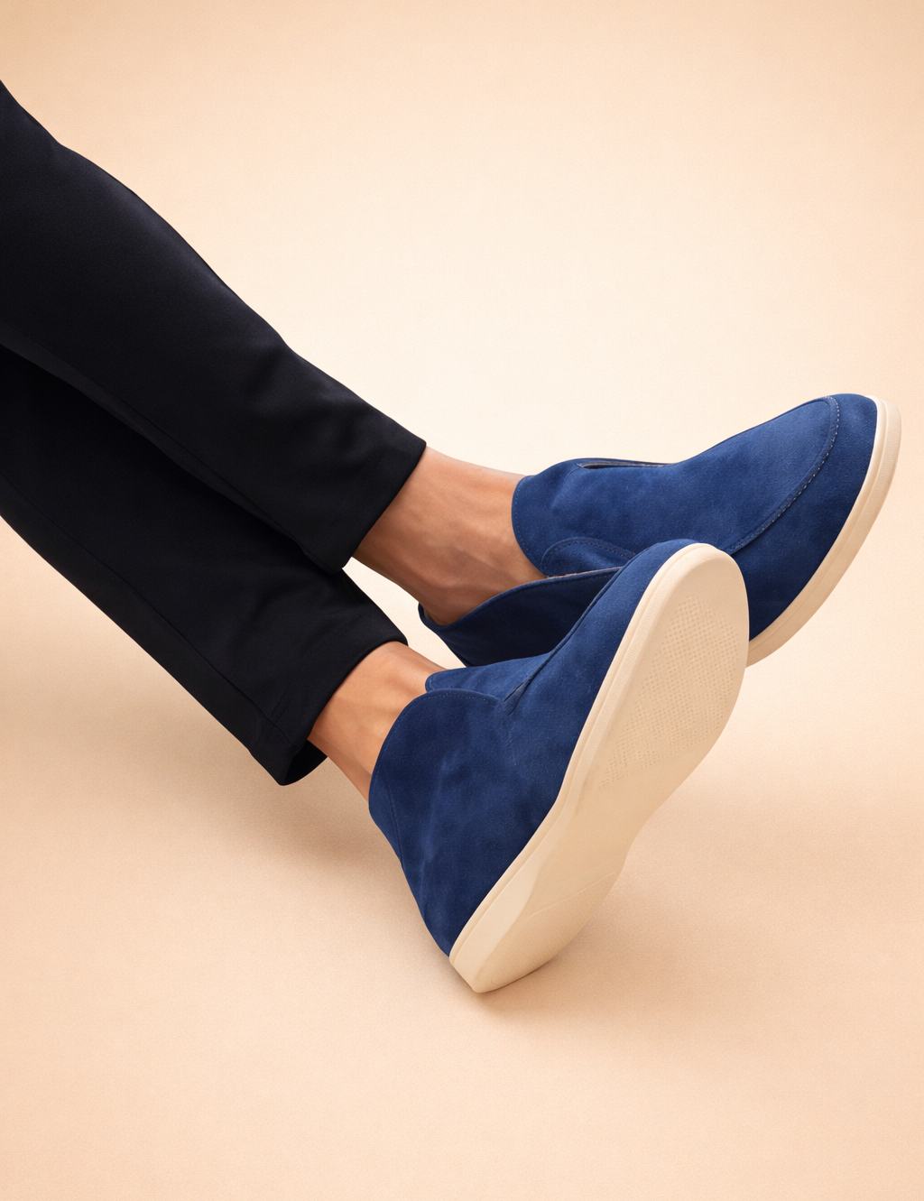 Crossed_legs_with_blue_suede_shoes.png