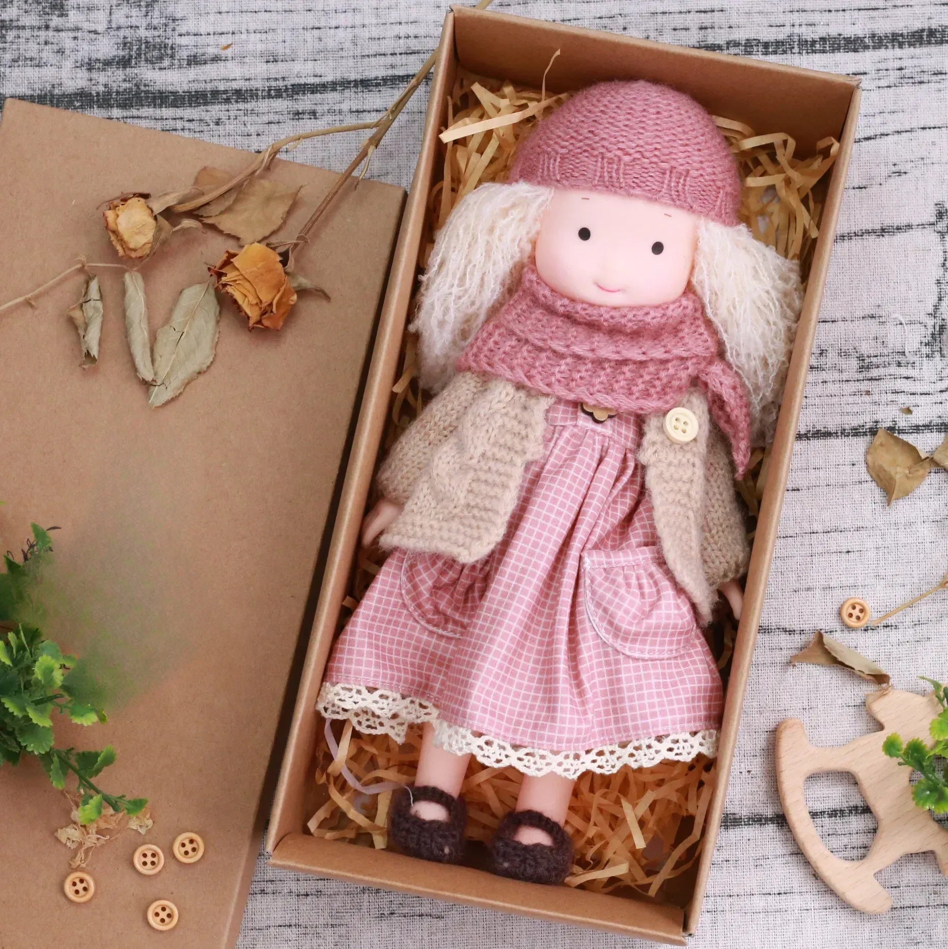 CuddlyCharm | Set regalo con bambola di peluche da vestire e accessori 0