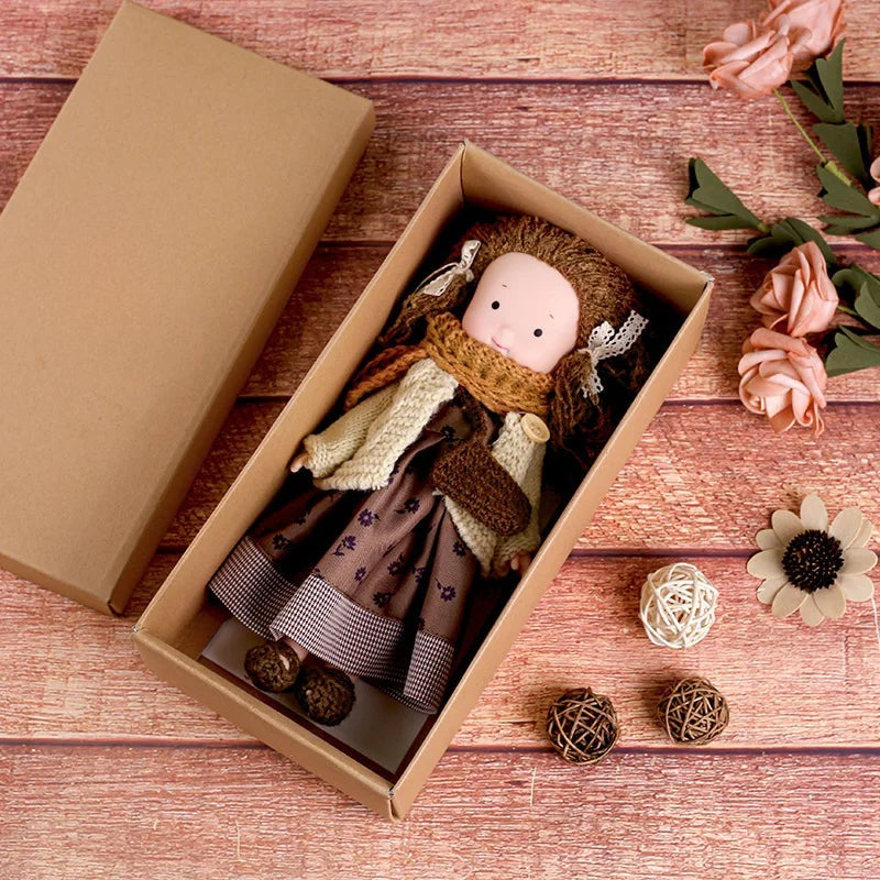 CuddlyCharm | Set regalo con bambola di peluche da vestire e accessori 6