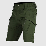 Pantaloncini cargo verdi da uomo, tasche multiple, tessuto resistente, ideale per attività outdoor e casual, moda estiva, abbigliamento comodo.