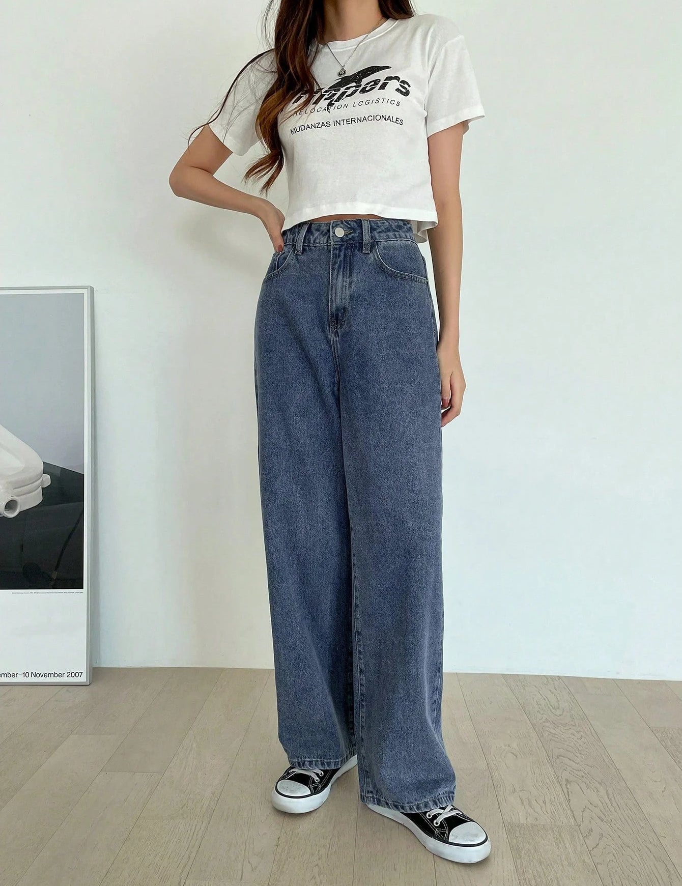 Drune | High-waisted washed wide-leg jeans 1