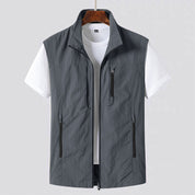 Gilet Leggero da Uomo con Zip Frontale - Strato Casual e Pratico 1