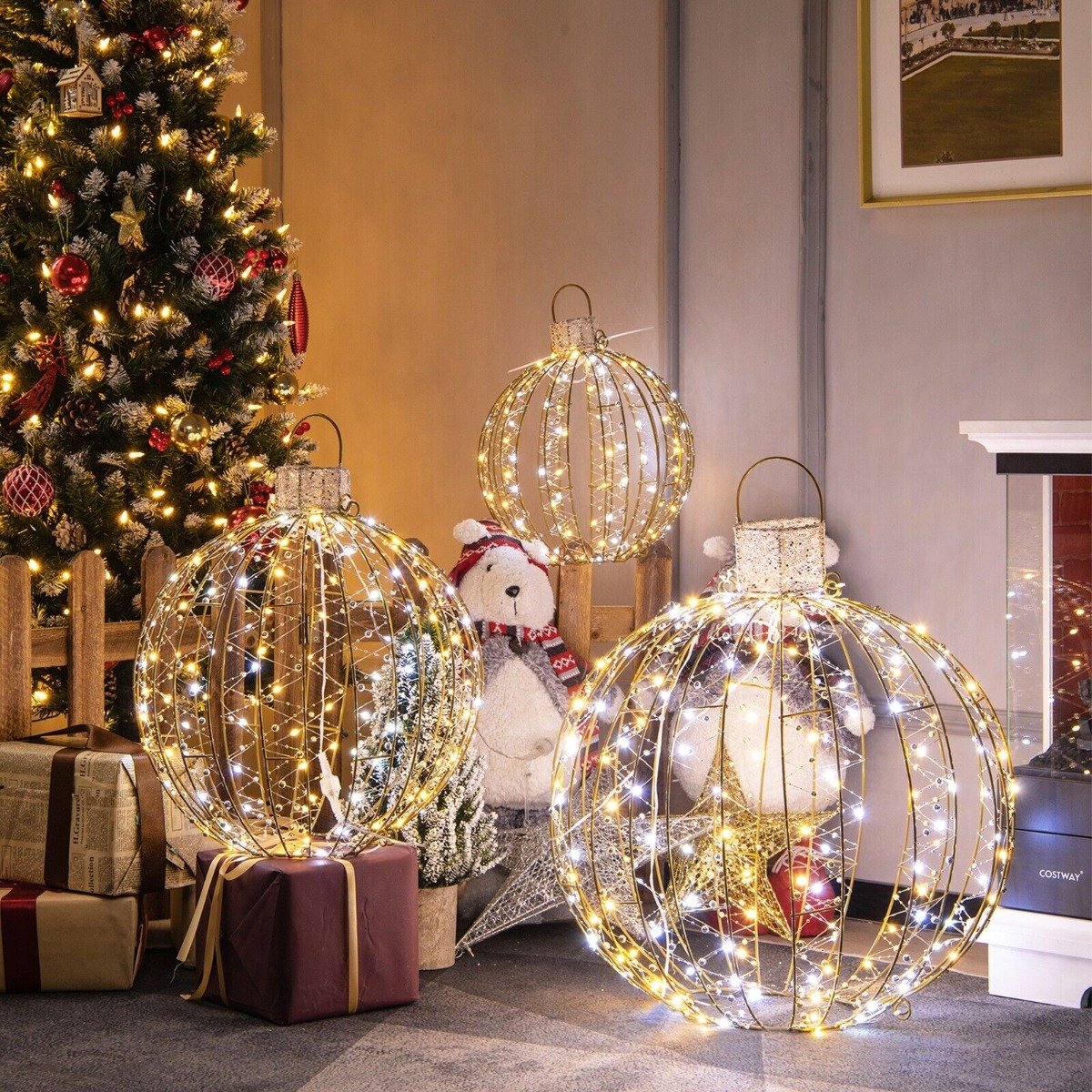 GoldenGlow – Set di 3 luci natalizie a LED per decorazioni da esterno 1