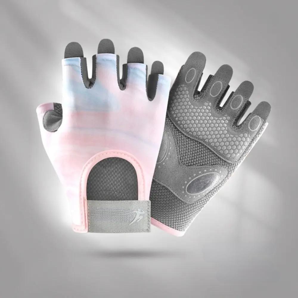 Guanti da ciclismo traspiranti e antiscivolo a mezze dita: guanti da fitness eleganti e leggeri per uomo e donna in colori vivaci, perfetti per il bodybuilding e le avventure all'aria aperta 5
