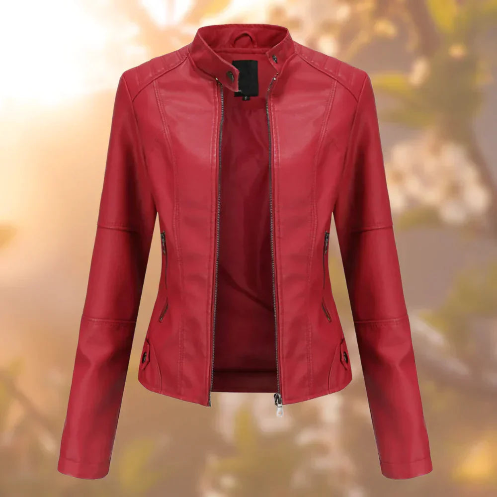 Giacca in pelle rossa da donna con zip frontale, colletto alla coreana, design elegante e moderno. Perfetta per look casual e autunnali.