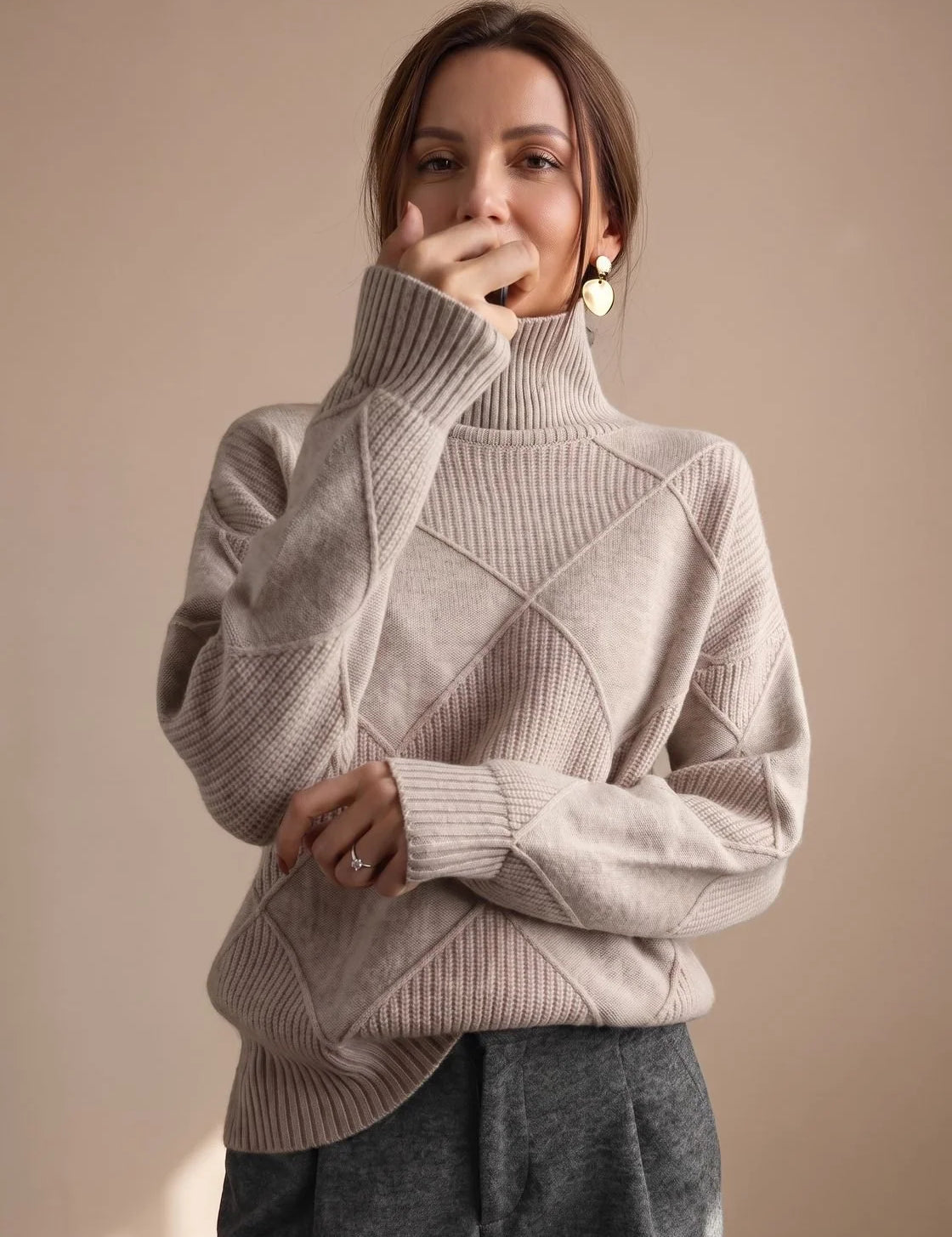 Katharina | Damen Rollkragenpullover mit geometrischem Strickmuster Langarm 12