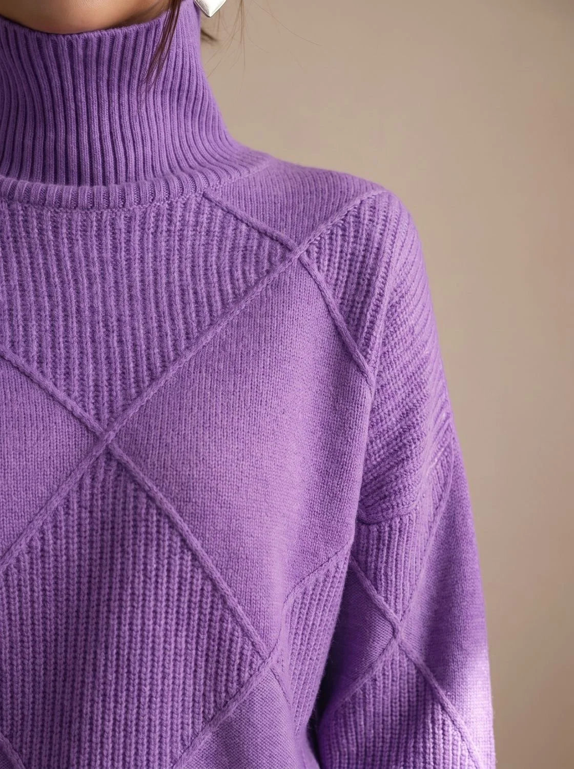 Katharina | Damen Rollkragenpullover mit geometrischem Strickmuster Langarm 4