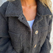 Kurze Jacke Damen | Kuschelig Warm & Vielseitig 7