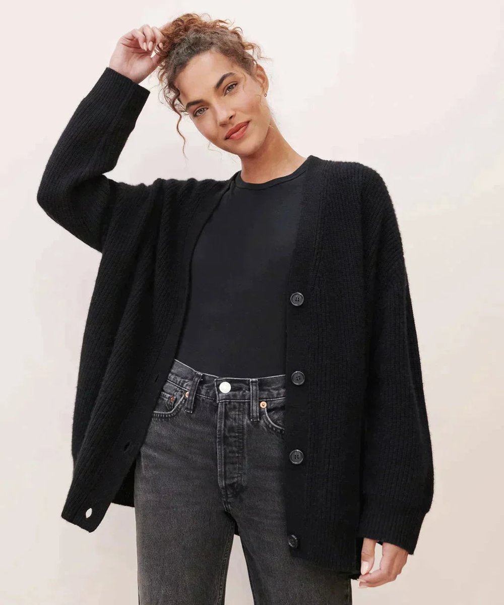 Lena | Damen Oversized Kaschmir V-Ausschnitt Cardigan 6