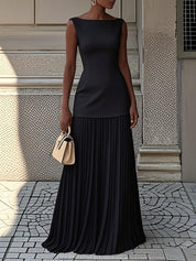 Maxi Abito Elegante Donna con Design Fluido e Scollo Senza Maniche 2