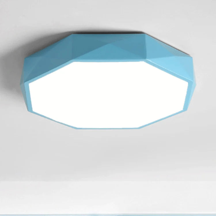 Moderne LED-Deckenleuchte im abstrakten skandinavischen Design 4