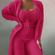 Set coordinato donna in maglia rosa, composto da cardigan, top e pantaloni. Abbigliamento moda femminile, stile casual e confortevole.