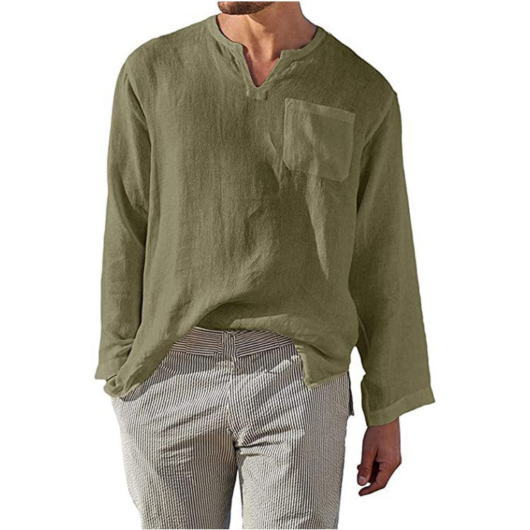 Camicia uomo verde oliva in lino, maniche lunghe, scollo a V, taschino frontale, stile casual. Ideale per look estivi e primaverili.
