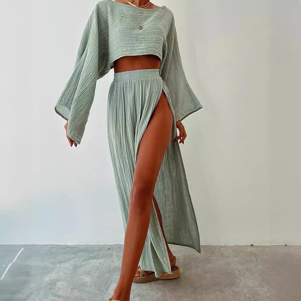 Abito estivo donna verde menta, due pezzi, top a maniche lunghe e gonna lunga con spacco laterale, moda casual elegante, tessuto leggero.