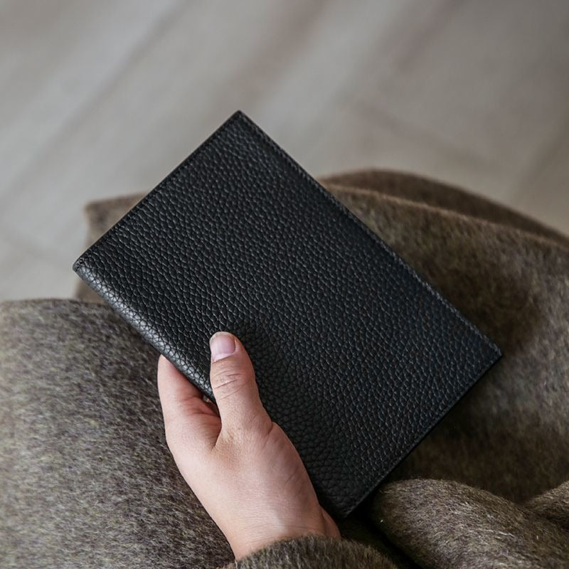 Mikaela | Cartera de viaje para pasaporte antirrobo en piel genuina