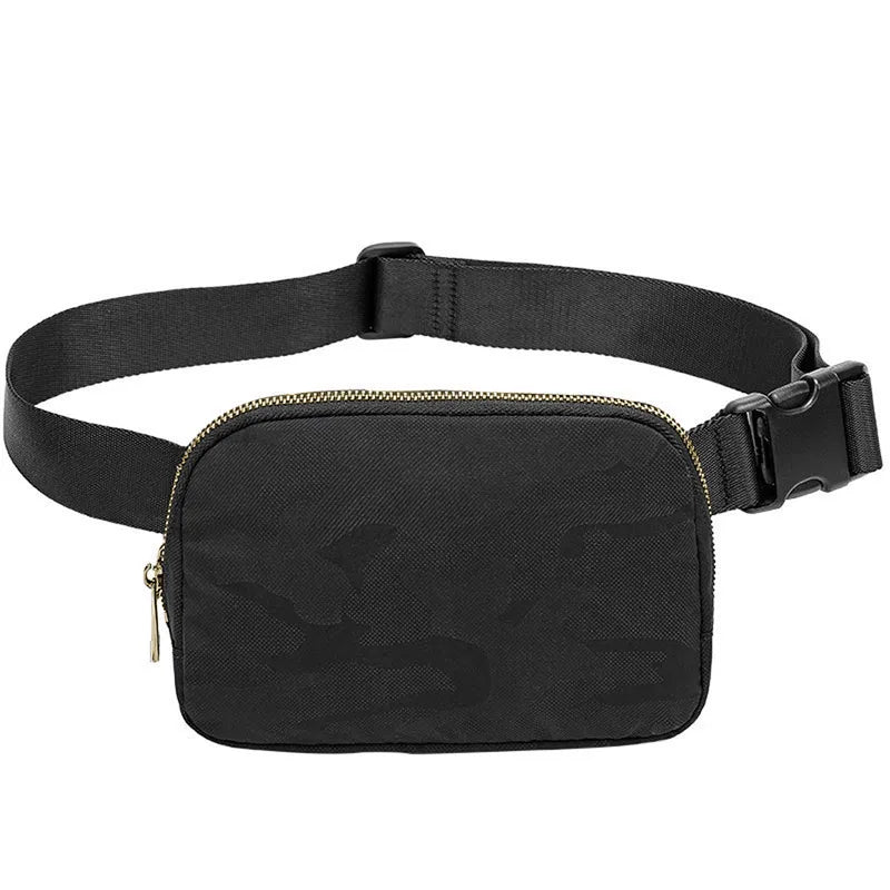 Marsupio nero unisex in tessuto resistente con cerniera dorata e cintura regolabile, ideale per viaggi e attività all'aperto.