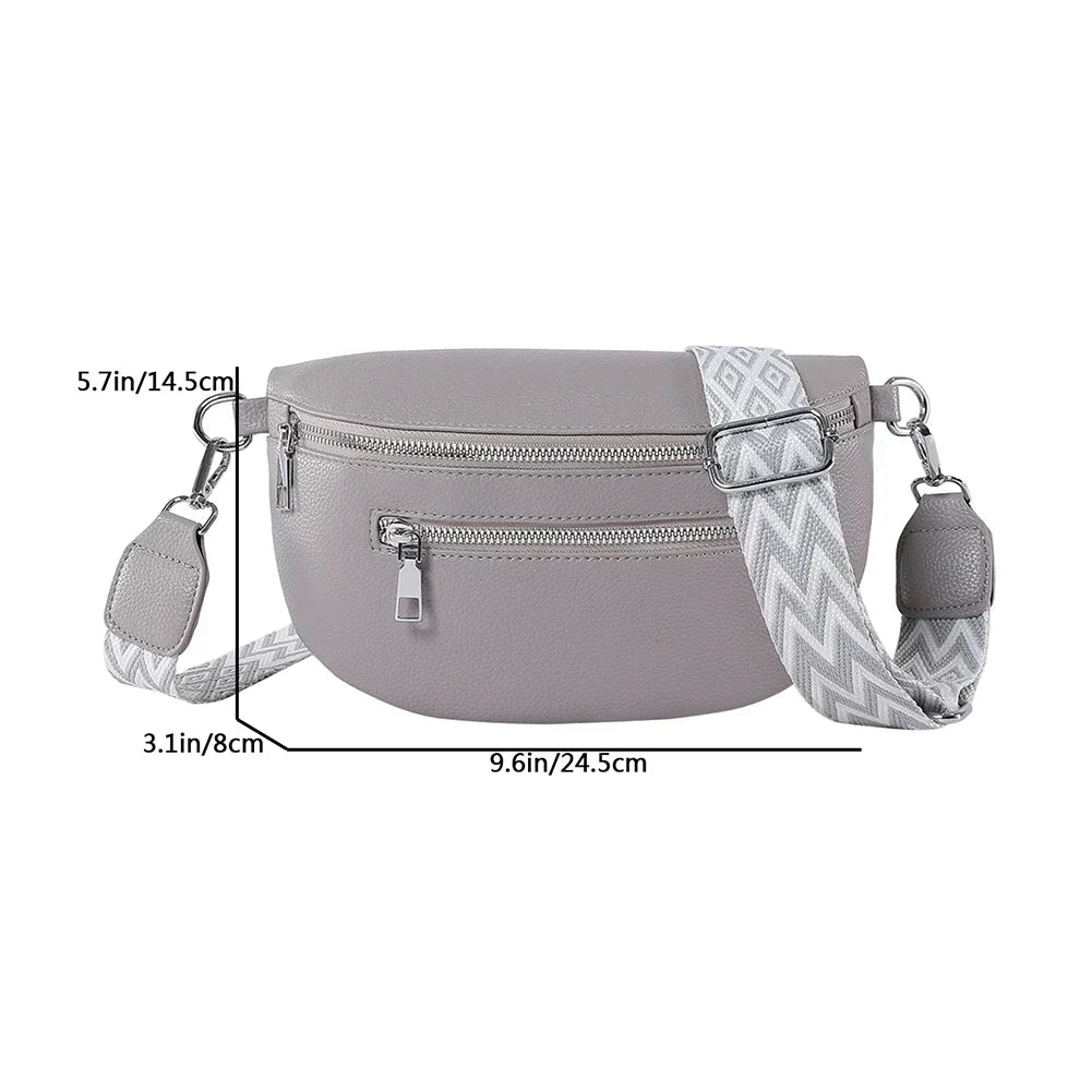 Marsupio grigio in pelle sintetica con cerniere multiple, tracolla regolabile a motivo geometrico. Dimensioni: 24,5x14,5x8 cm. Accessorio moda donna.
