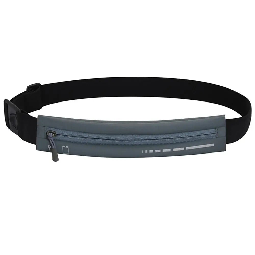 Marsupio sportivo nero con cerniera grigia, ideale per corsa e attività all'aperto. Design compatto, regolabile, resistente all'acqua. Accessorio fitness.