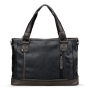 Borsa a tracolla in pelle nera da uomo, design elegante con cerniera frontale, manici robusti, ideale per lavoro e viaggio.