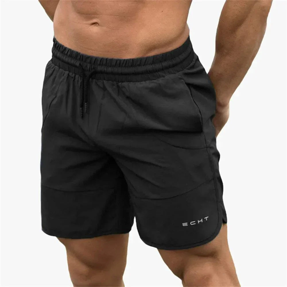 Shorts sportivi neri da uomo, marca Echt, con elastico in vita e tasche laterali. Ideali per palestra, fitness e allenamento.