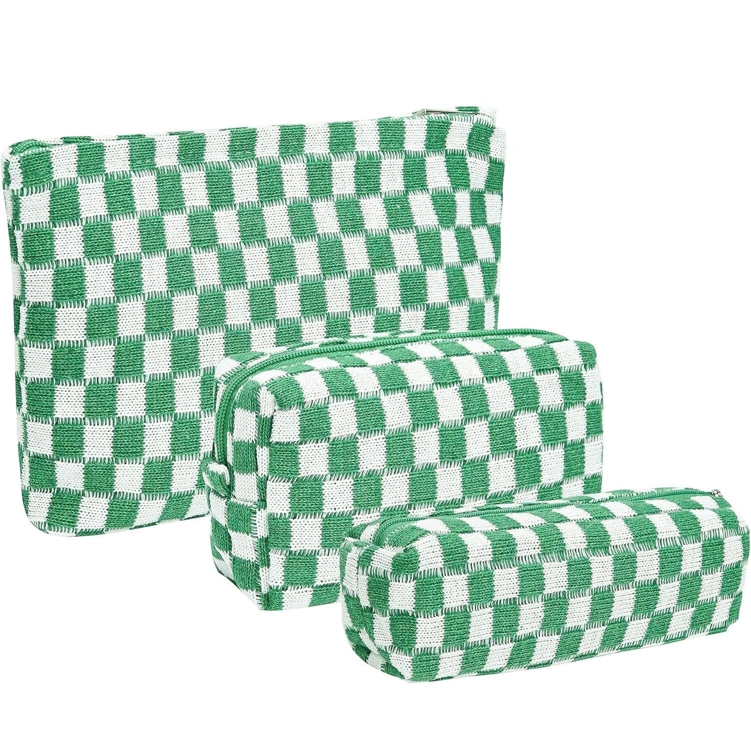 Set di tre astucci a quadretti verdi e bianchi, ideali per cosmetici o accessori da viaggio. Design elegante e pratico per organizzazione efficiente.