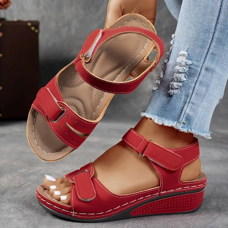 Sandali Ortodontici con Zeppa da Donna - Eleganti e Comodi per l'Estate 7